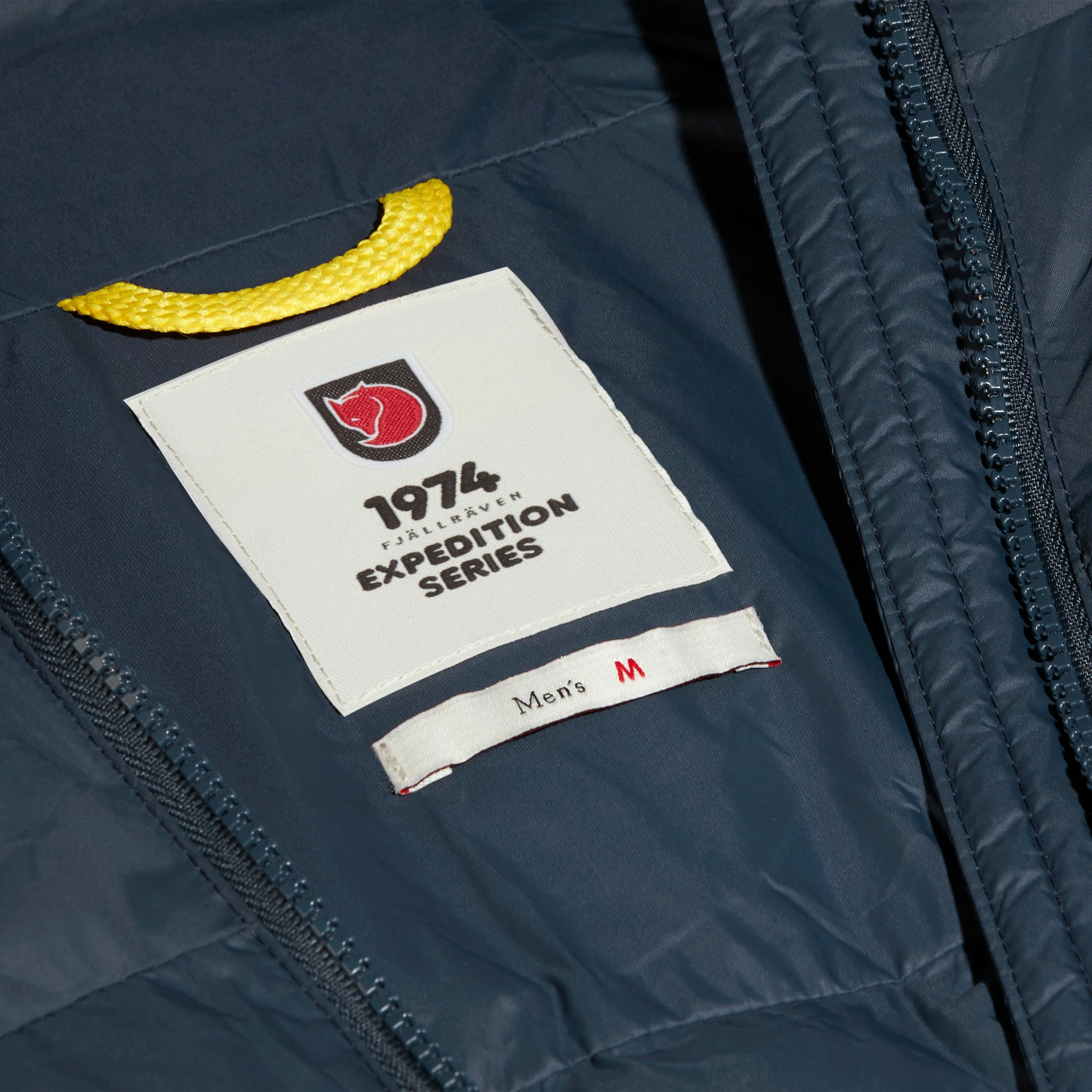 EXPEDITION LÄTT HOODIE M FJÄLLRÄVEN EXPEDITION LÄTT HOODIE M -Hanwag butikk 5637778864 d expedition laett hoodie m fjaellraeven 20 1 scaled